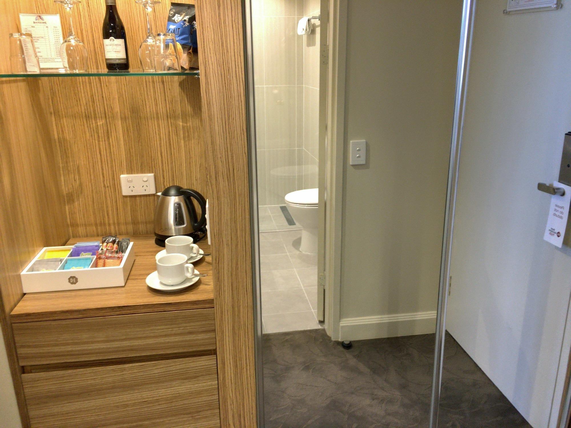 Hotel Diana Brisbane Bagian luar foto