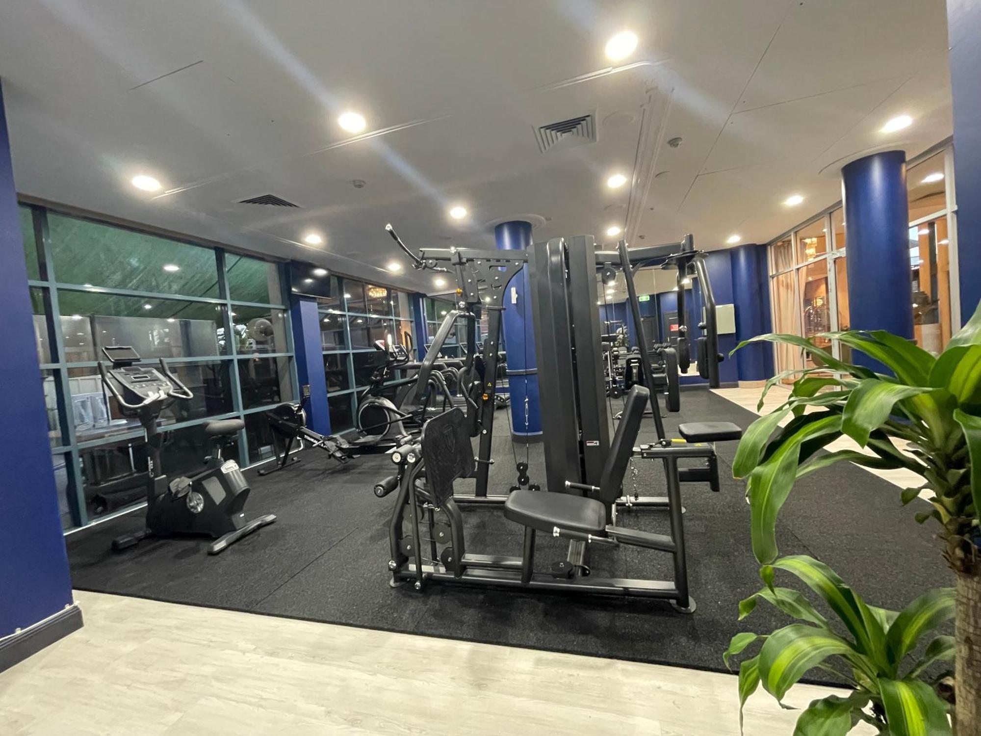Hotel Diana Brisbane Bagian luar foto
