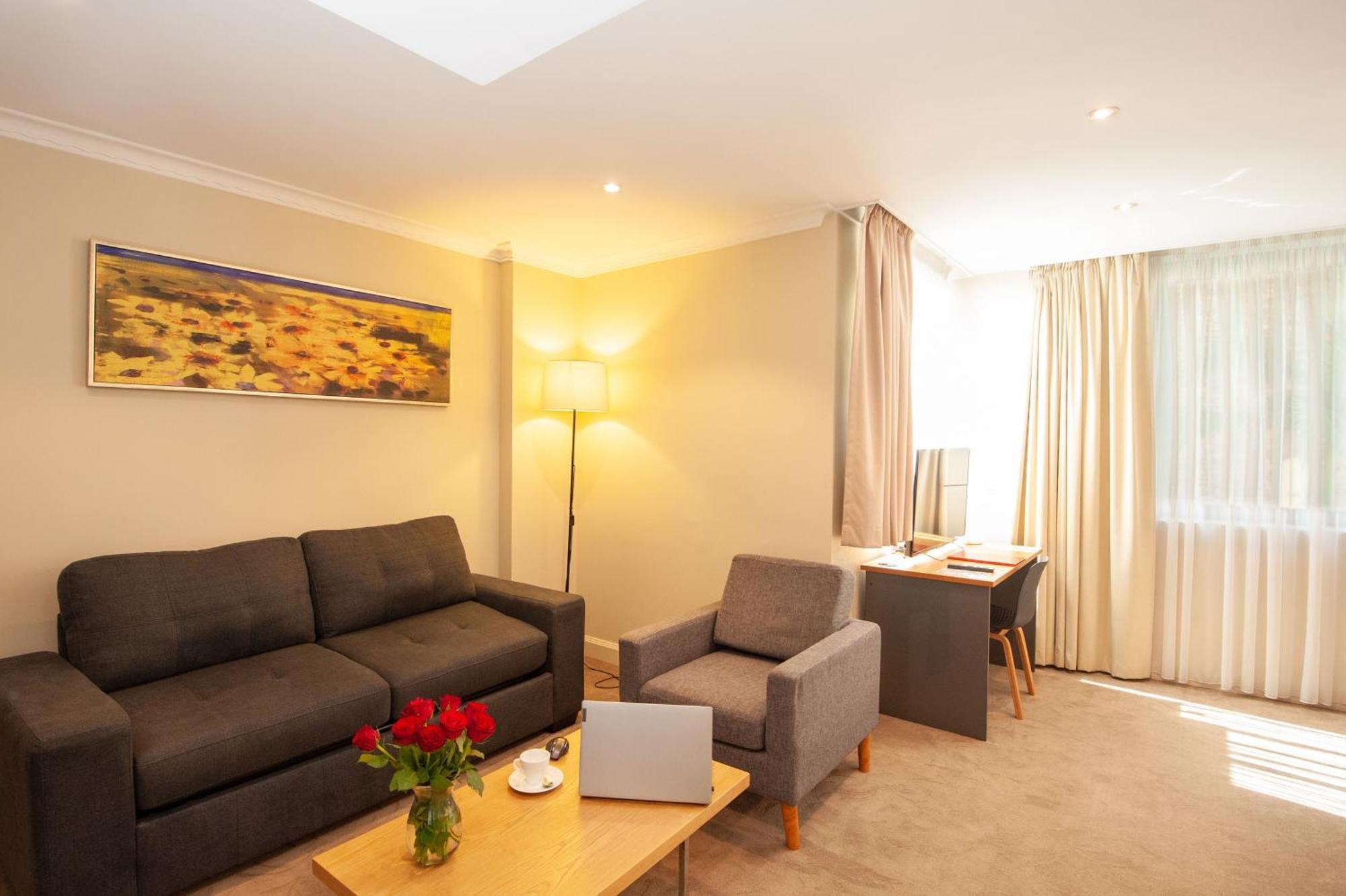 Hotel Diana Brisbane Bagian luar foto