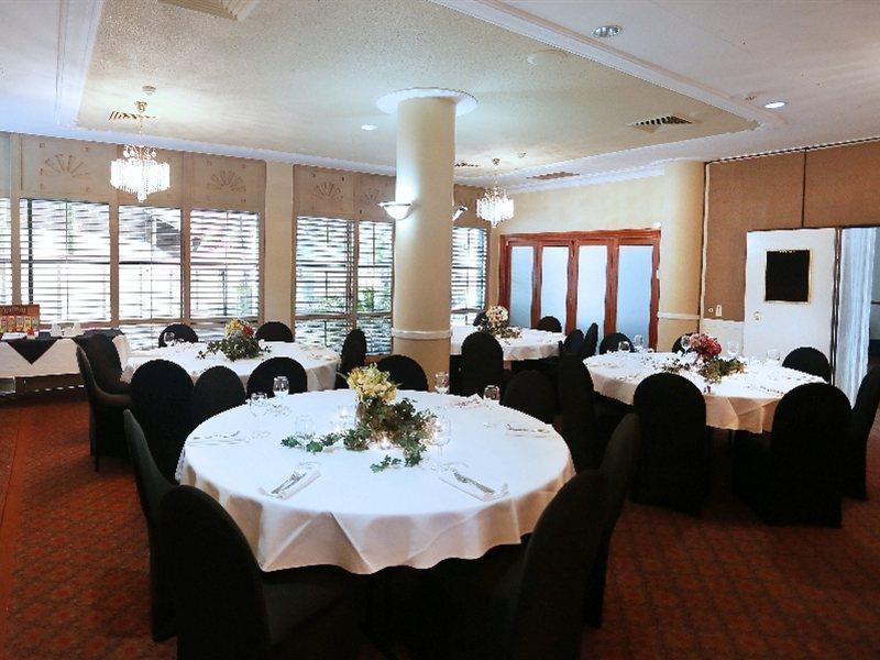 Hotel Diana Brisbane Bagian luar foto