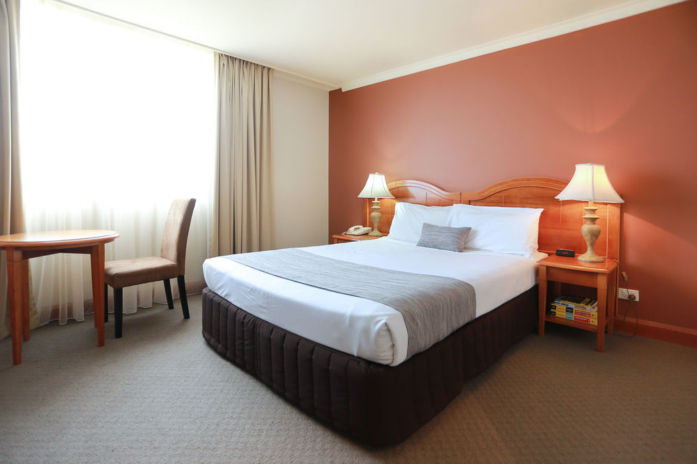Hotel Diana Brisbane Bagian luar foto