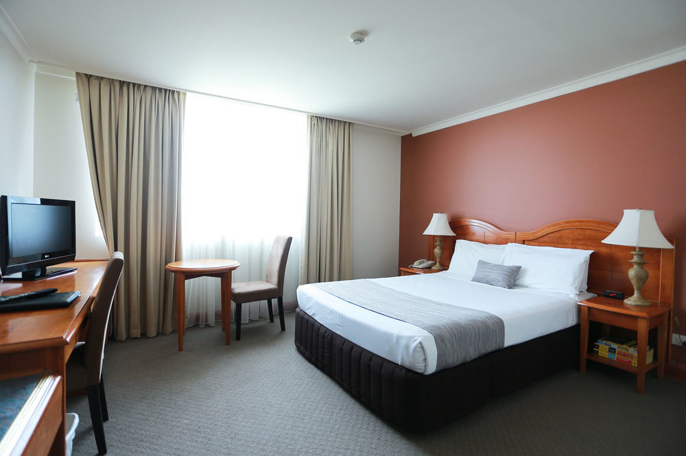 Hotel Diana Brisbane Bagian luar foto