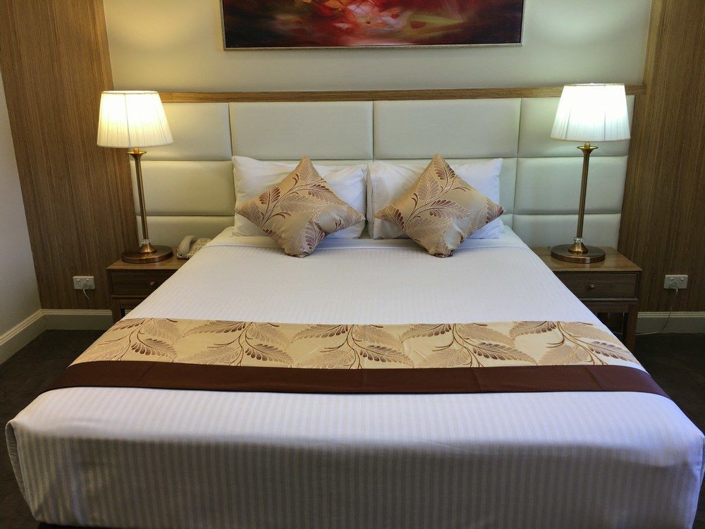Hotel Diana Brisbane Bagian luar foto